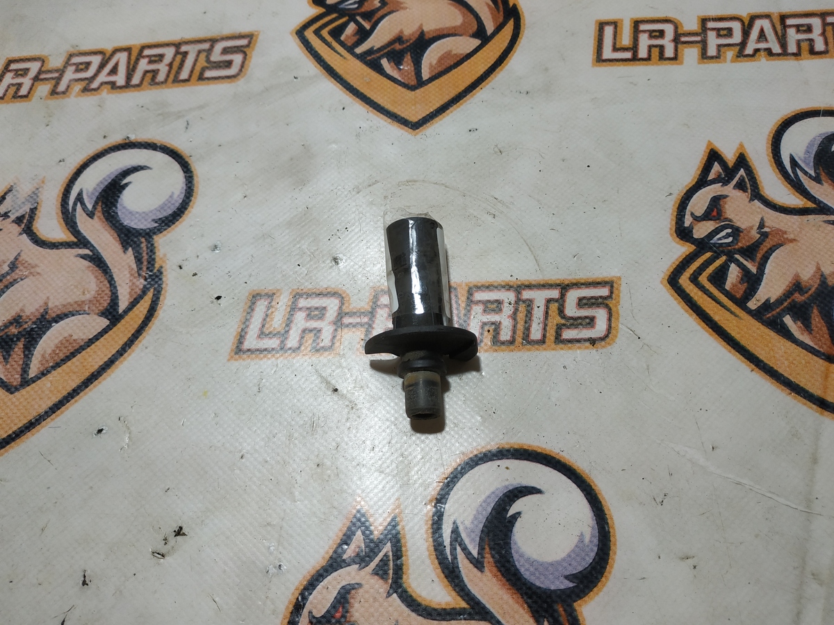 LR028136 Втулка помпи RANGE ROVER SPORT L320 2005-2012